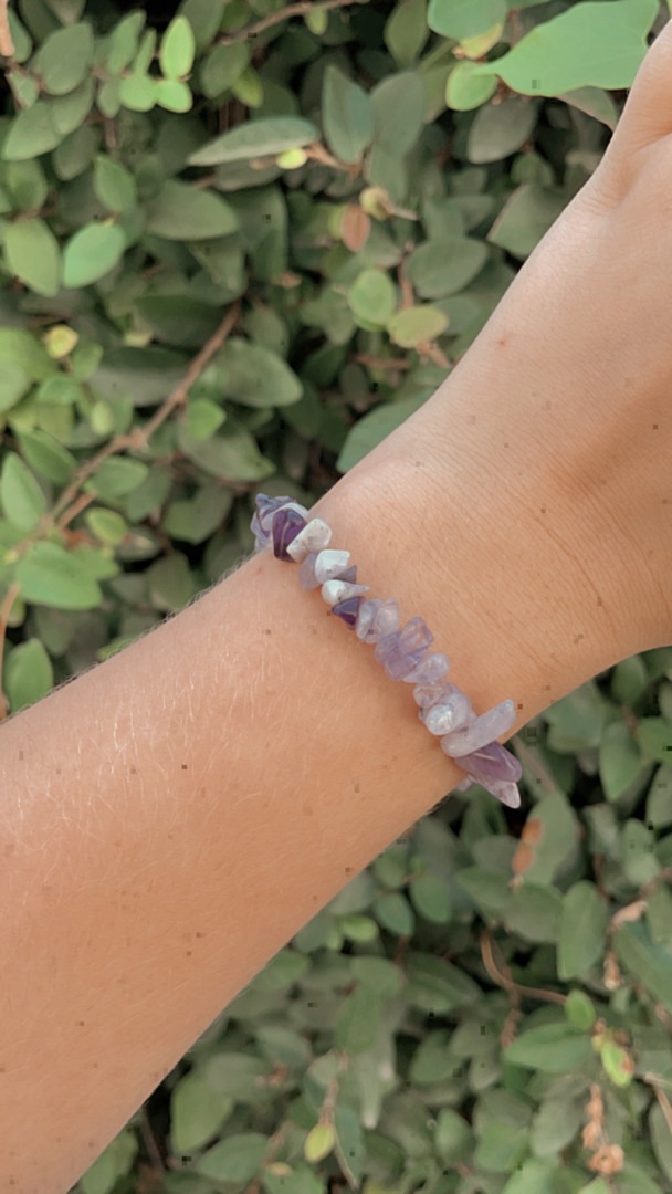 צמיד אבן סגולה