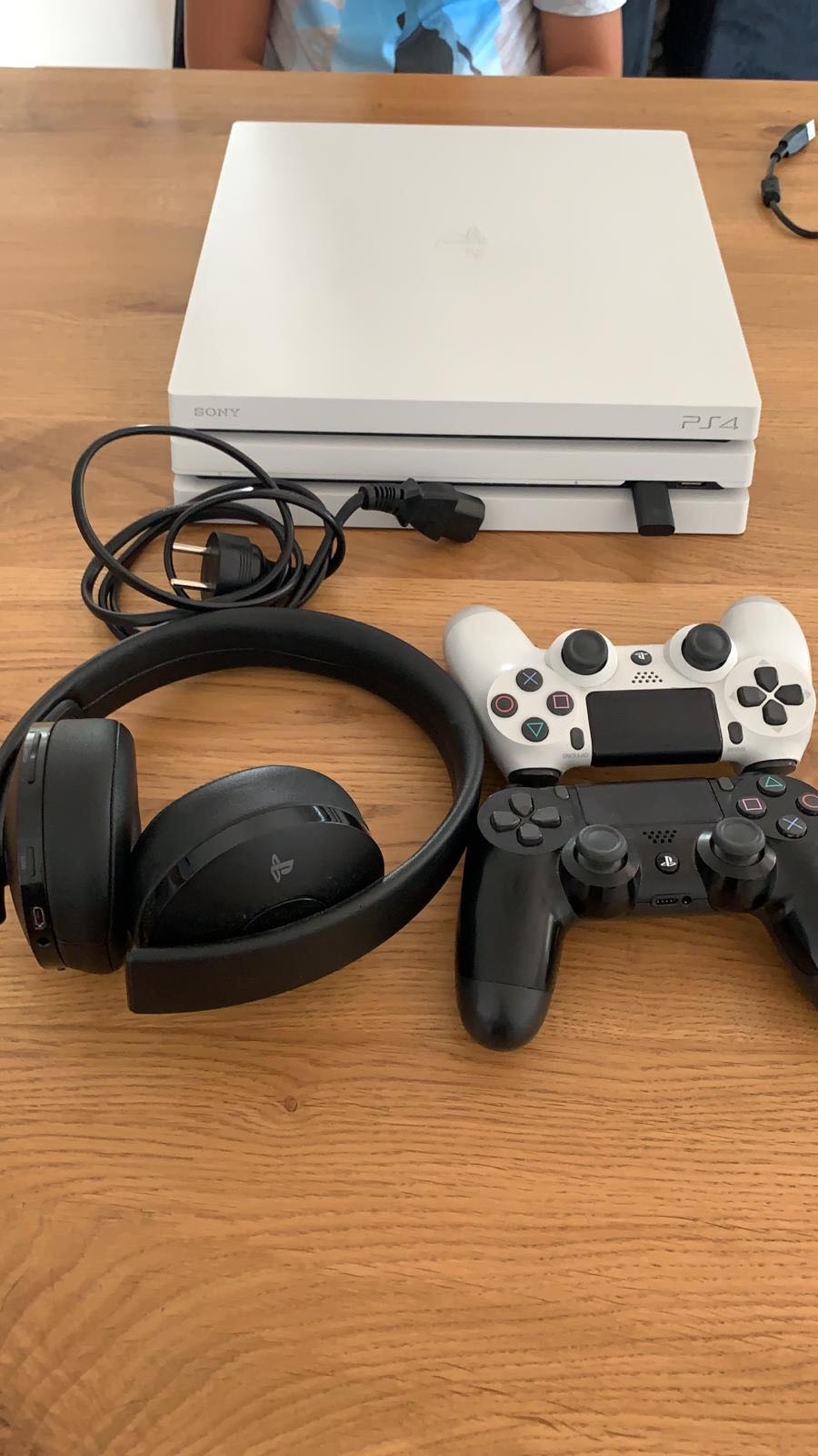 Ps4+ אוזניות אלחוטיות מקוריות