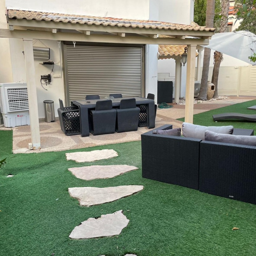 למכירה בתל ברוך