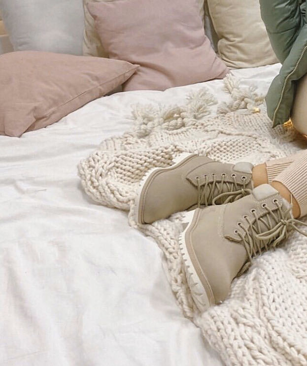 Beige timbs 📍❤️