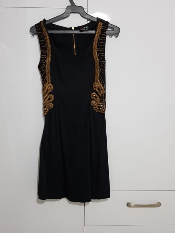 שמלה