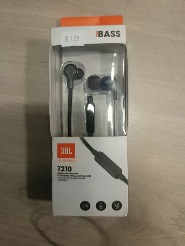 אזניות JBL T210