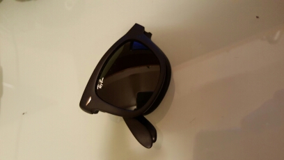 RayBan wayfarer folding
