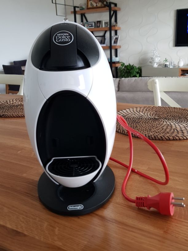 מכונת אספרסו של delonghi
