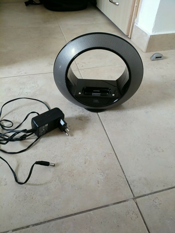 רמקול jbl