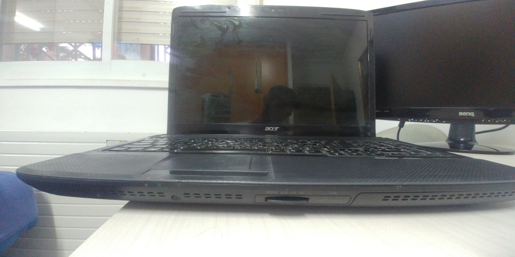 מחשב נייד של חברת ACER