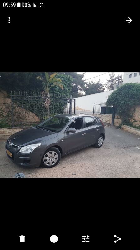 יונדאי i 30        2009