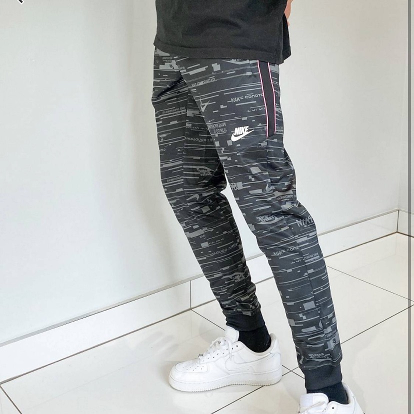 מכנס נייק