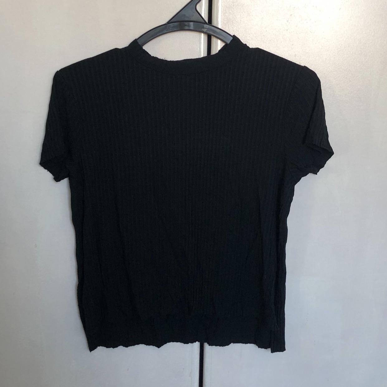 חולצה שחורה מברשקה💘