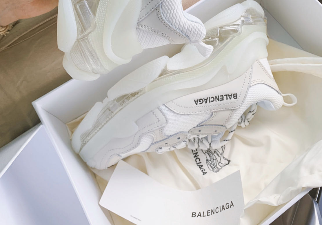 Balenciaga 