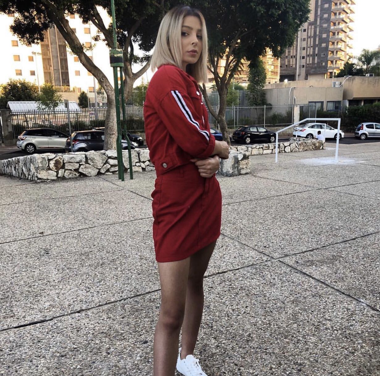 סט- חצאית וג׳קט