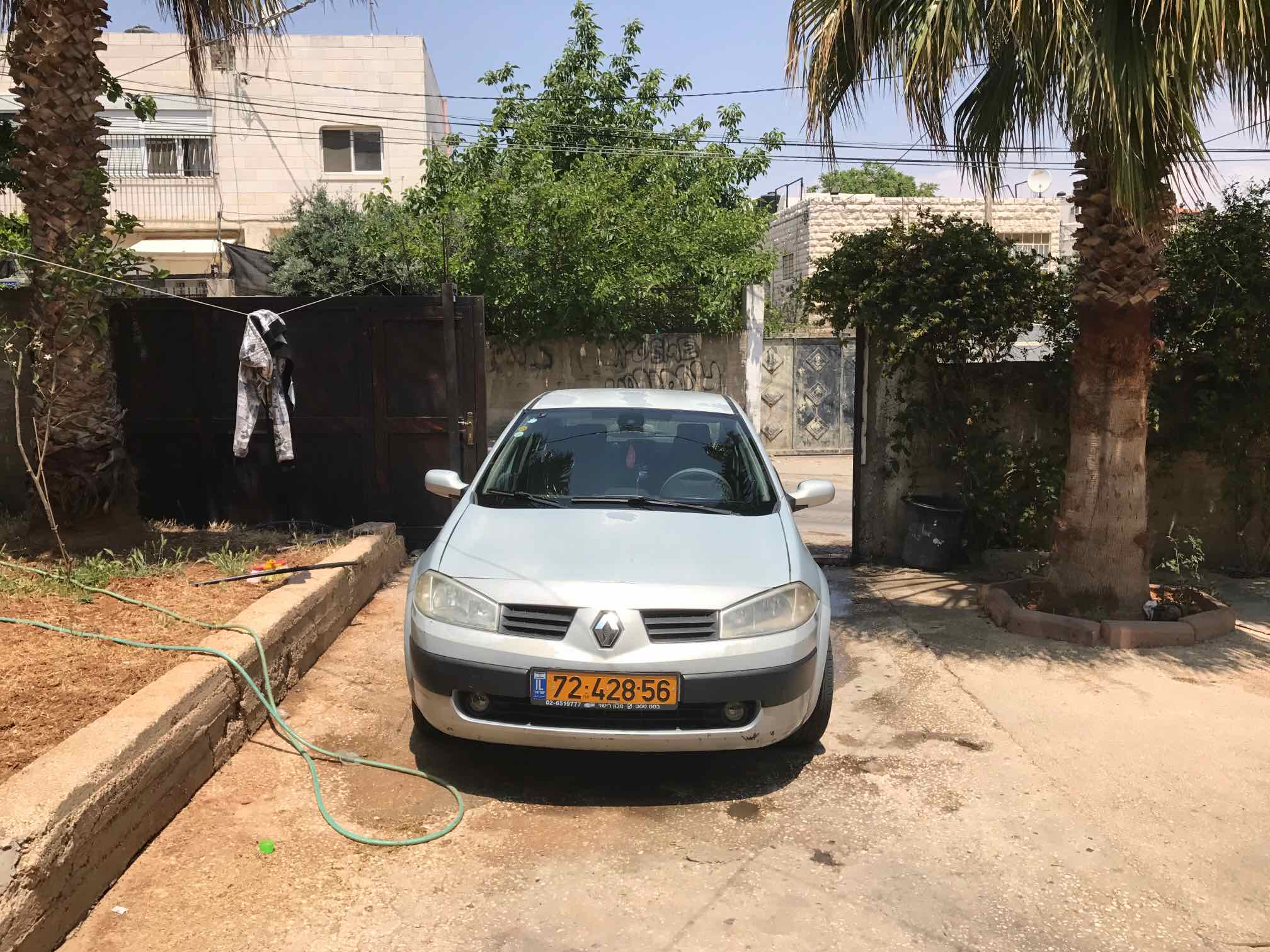 רנו מאגן 2004