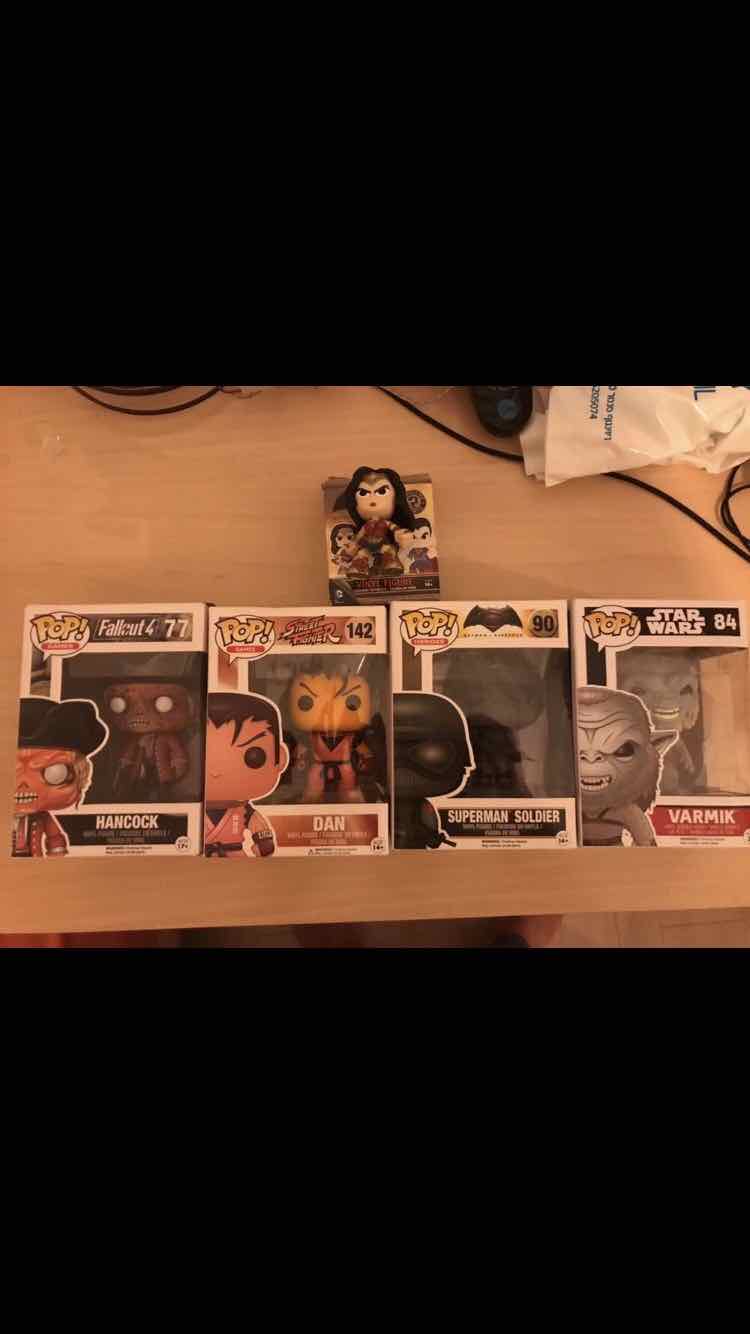 funko figurs (תקראו את התיאור!)