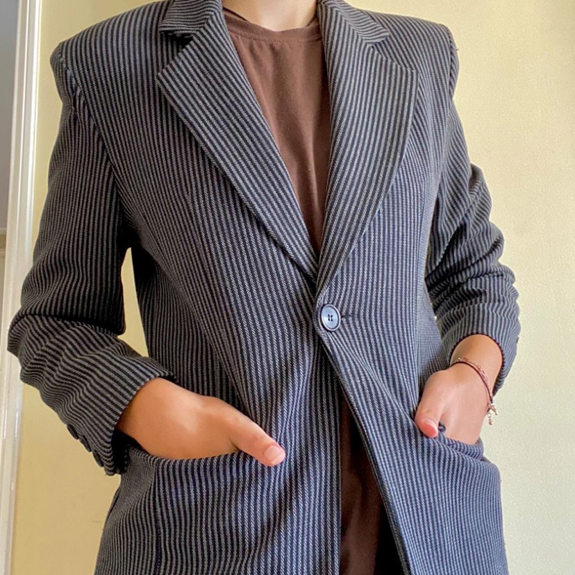 Vintage women’s blazer 