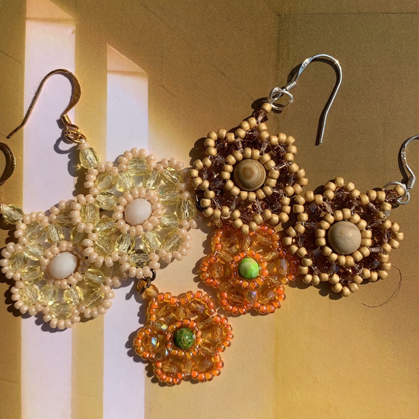 Flower earrings🌸