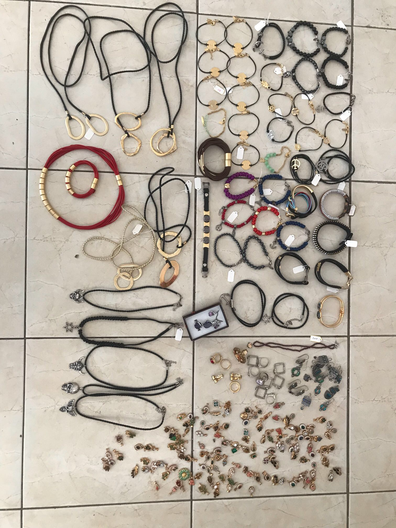 תכשיטי אופנה וכסף