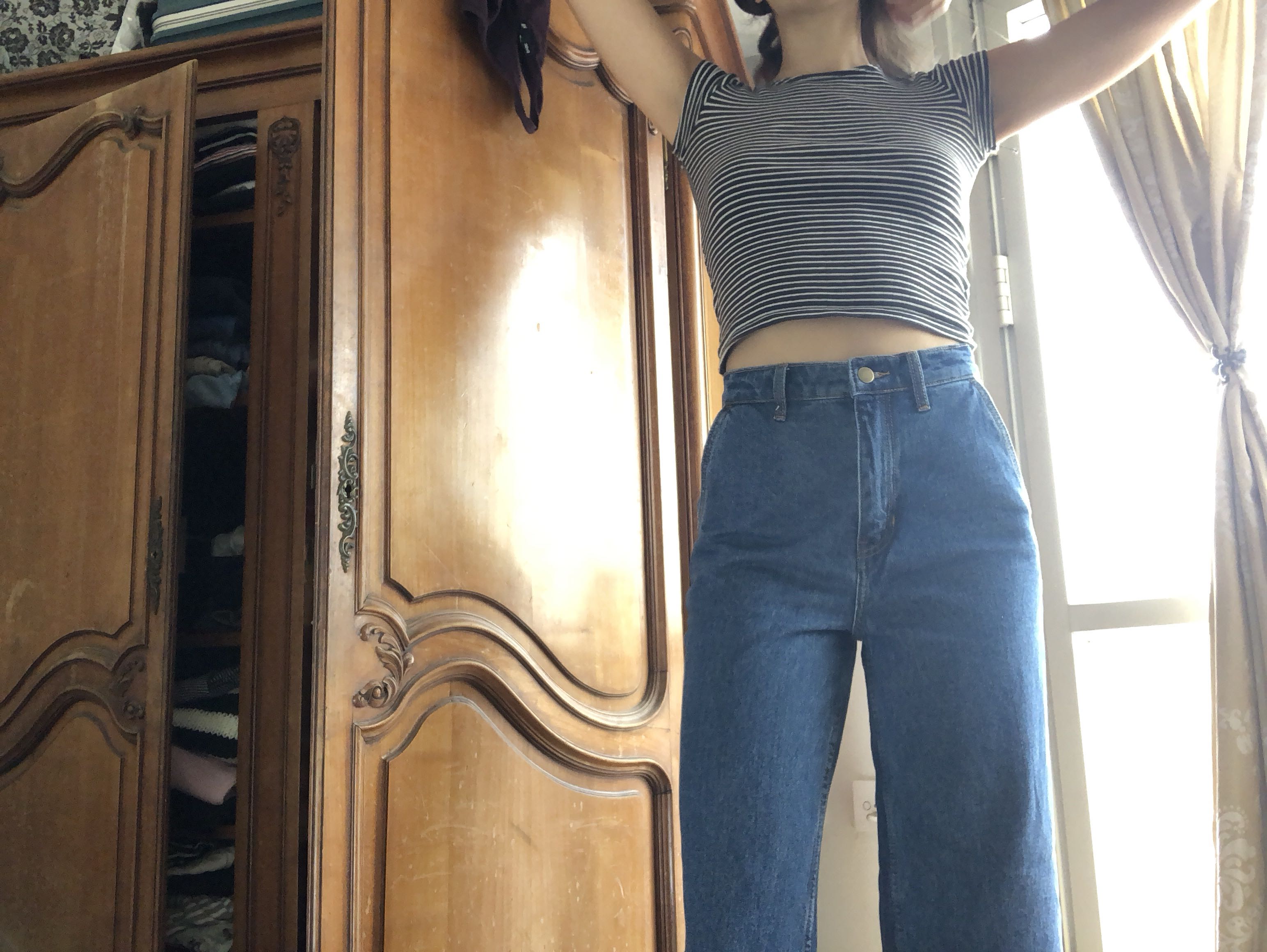 חולצה וג׳ינס American apparel 