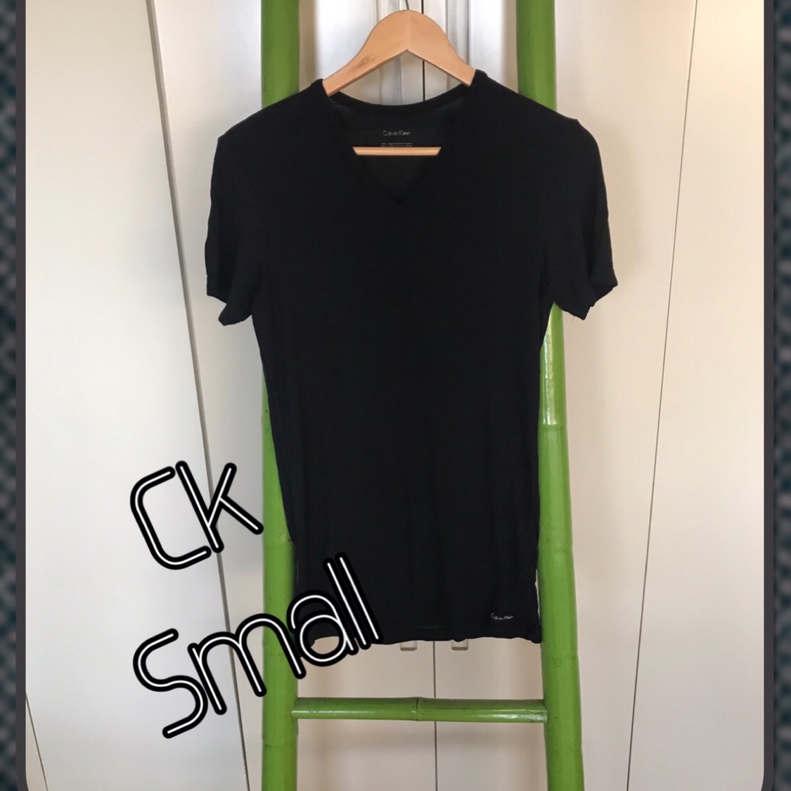 טישרט מקורי של ck וארמני