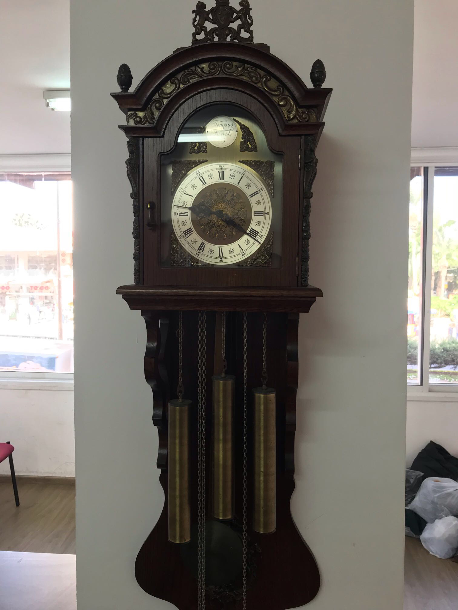 שעון מכני עתיק מהולנד