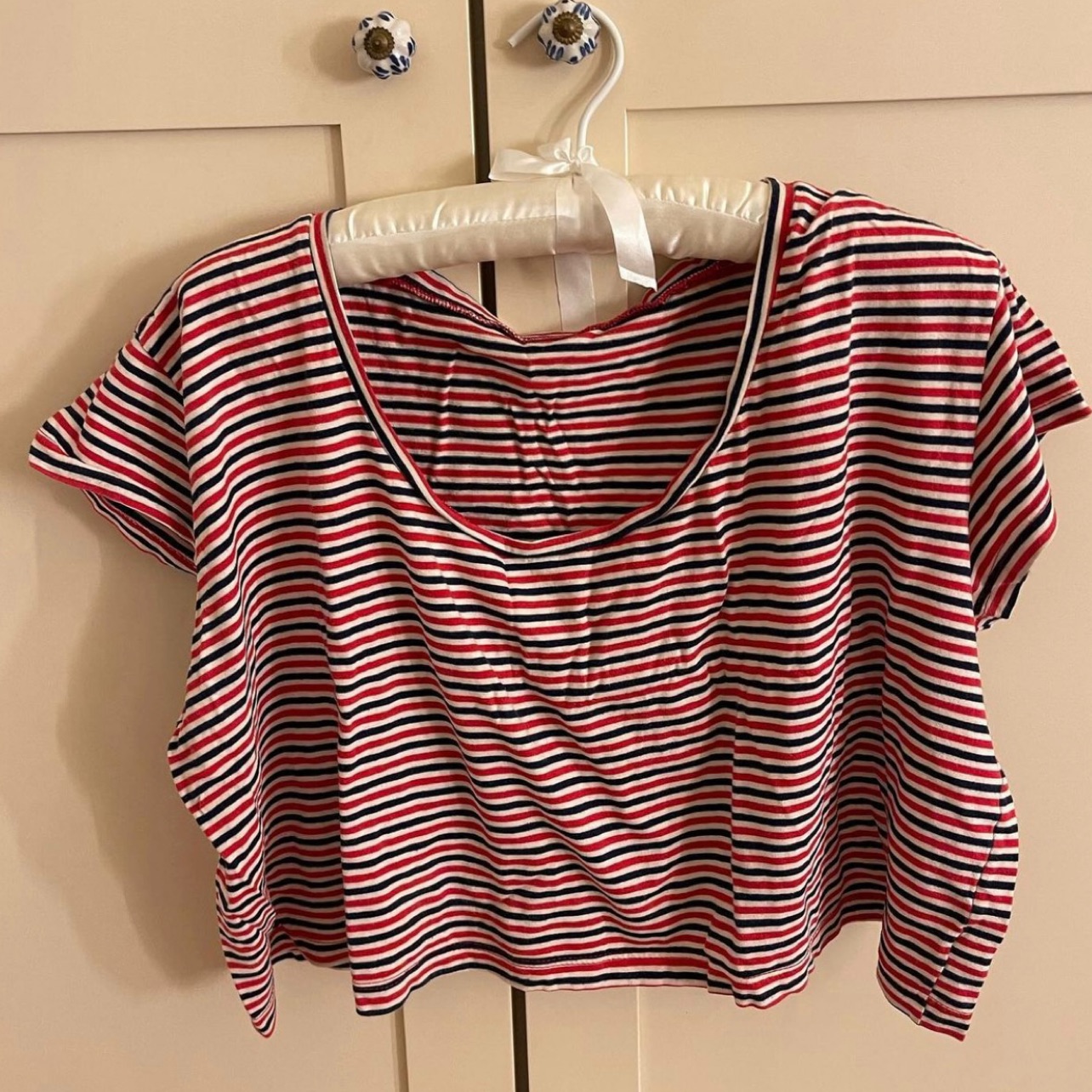 קרופ טופ אמריקן אפרל מושלמת ו קלאסית