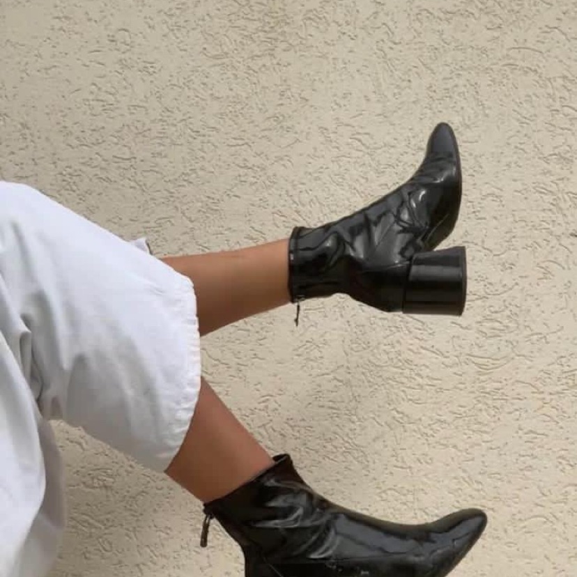 נעליי עקב מידה 39