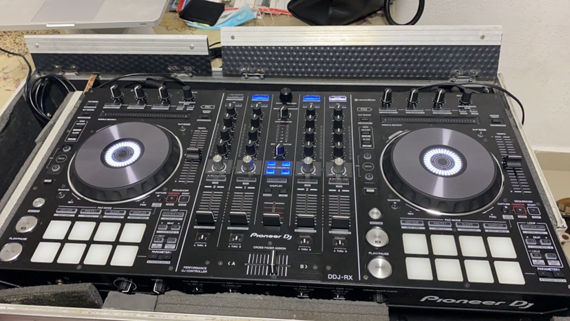 למכירה קונטרול פיוניר מצב חדש חדש מחיר 4200 גמיש 