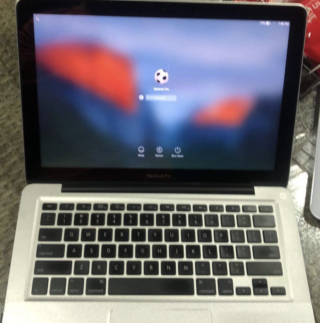 Macbook pro core 2 duo ssd 240 ra4