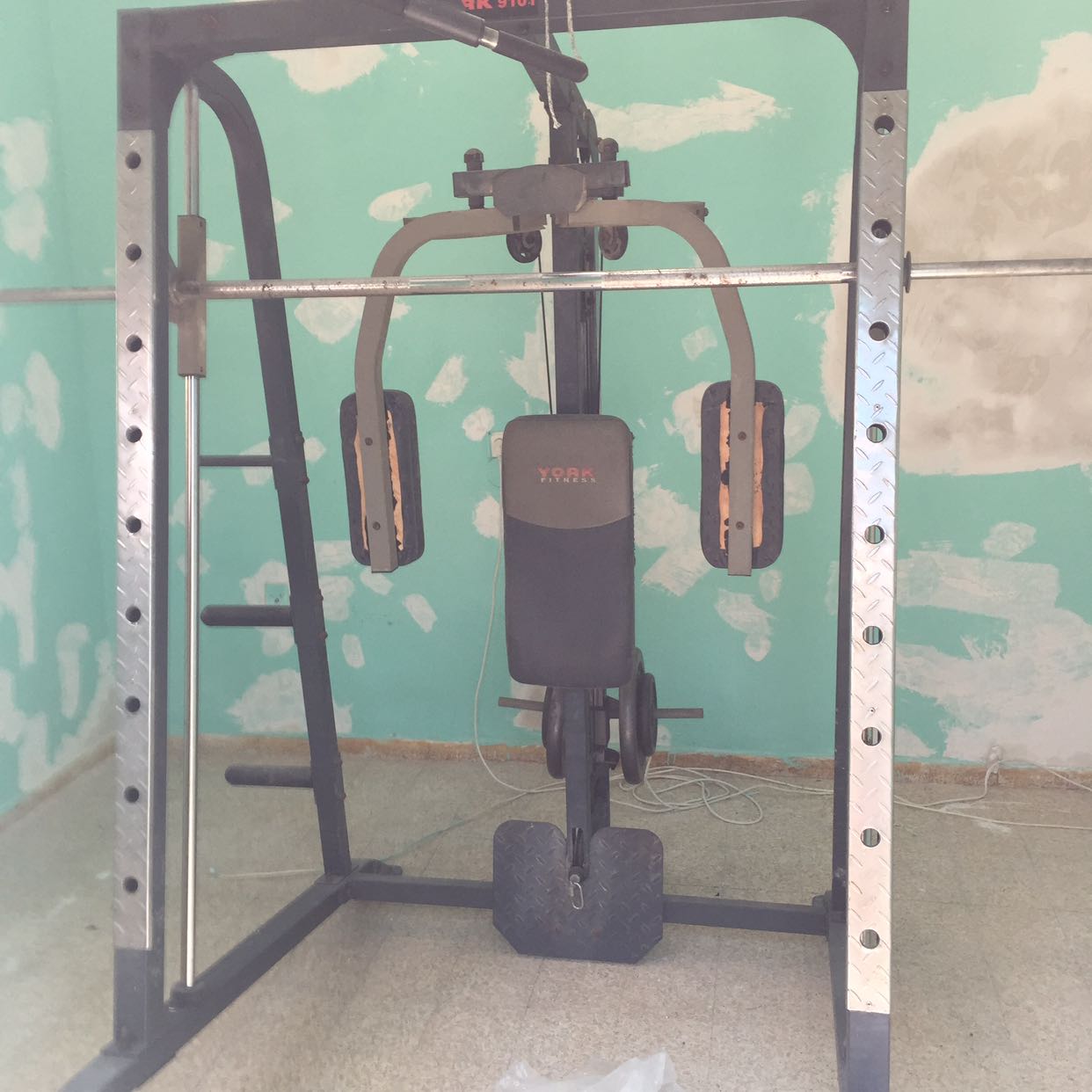 מכשיר כושר של יורק של מוט פתוח כלל כסא ומשקולות 