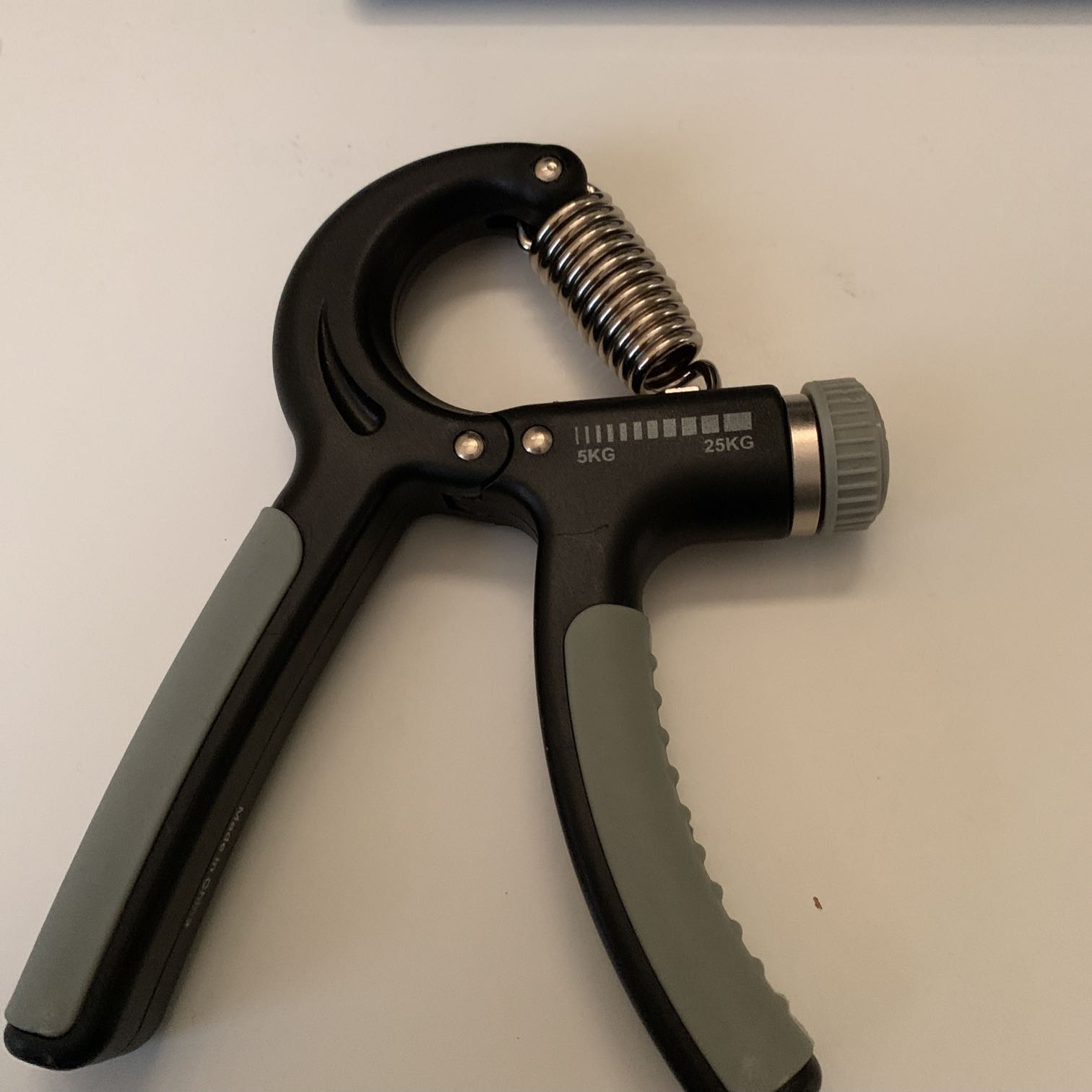 מכשיר לחיצת כוח