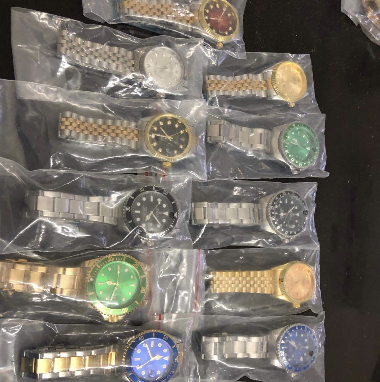 250 ליחידה רולקס