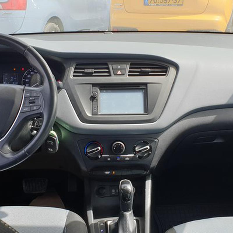 hyundai i20 2015
