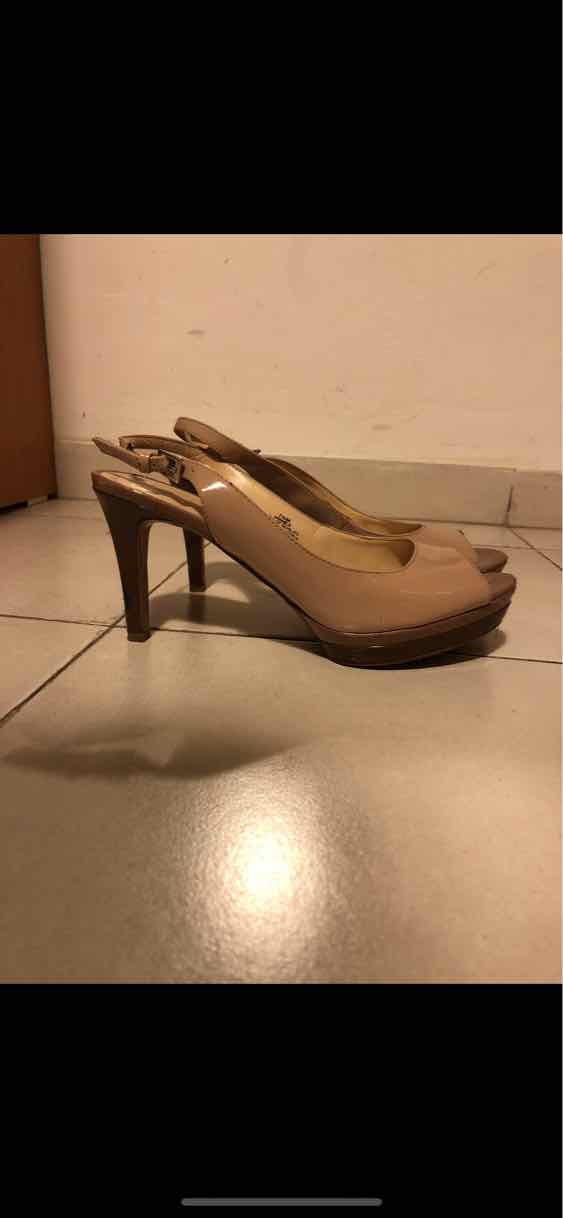 נעלי עקב- nine west