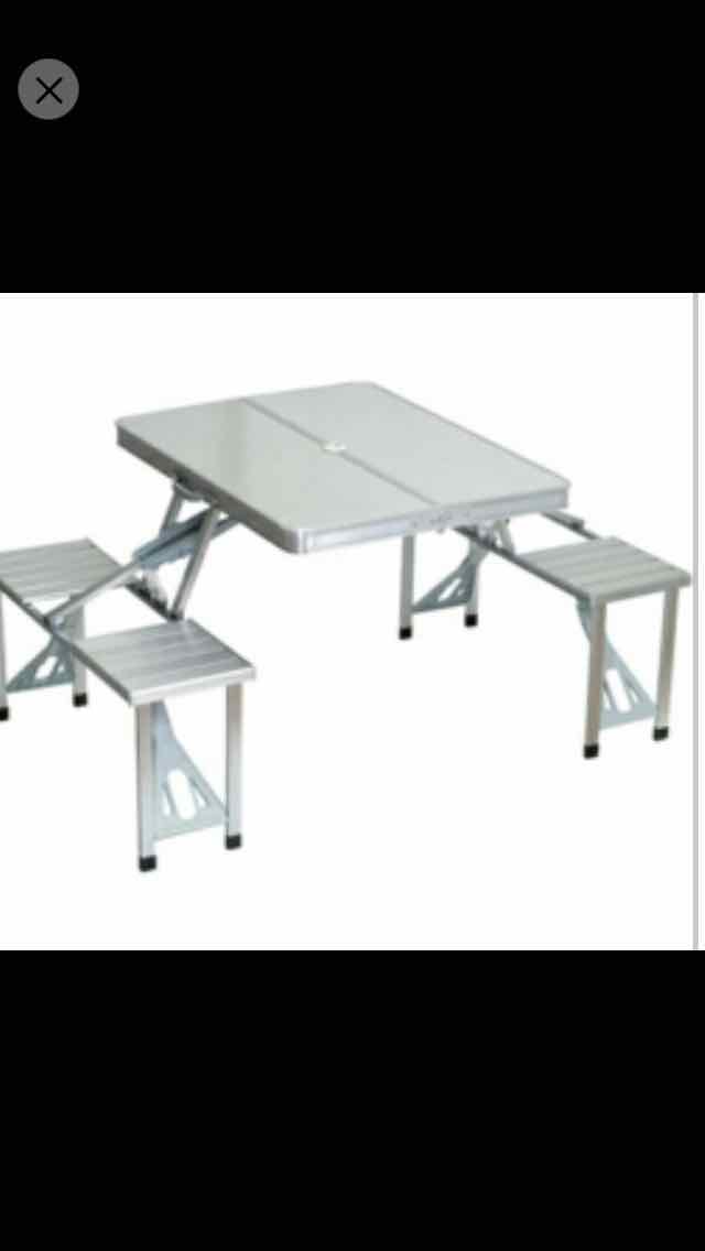 שולחן לפיקניק מיתקפל צבע ירוק 100שקלים