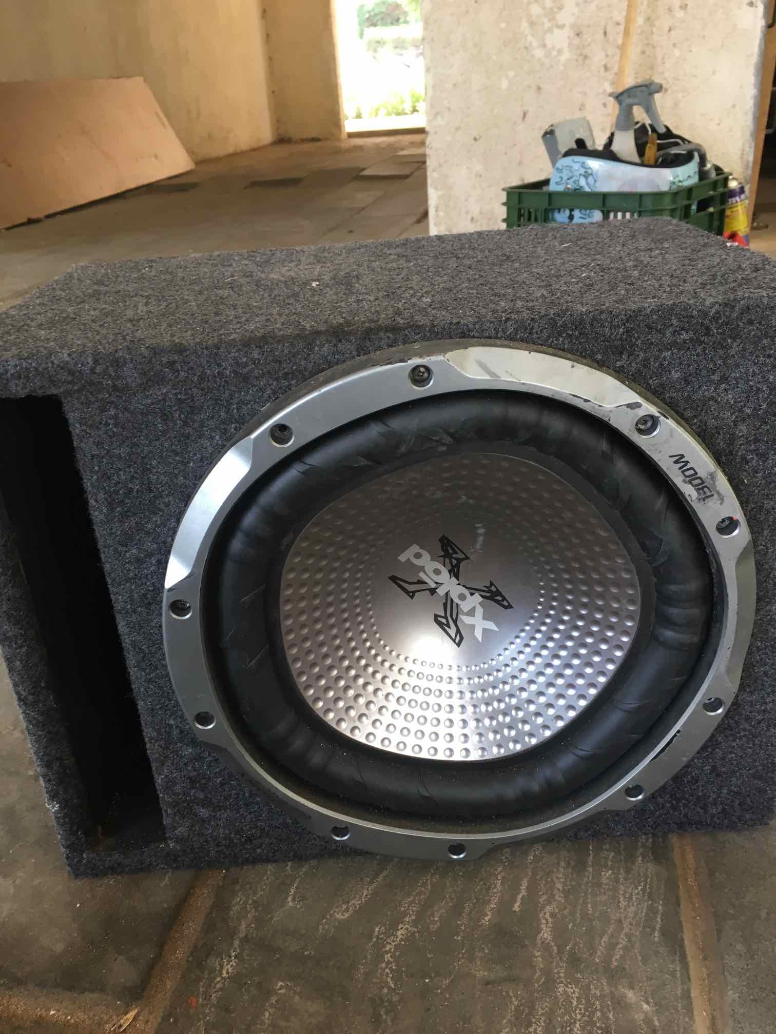 סאב soni 1300 w מגבר 1800rms