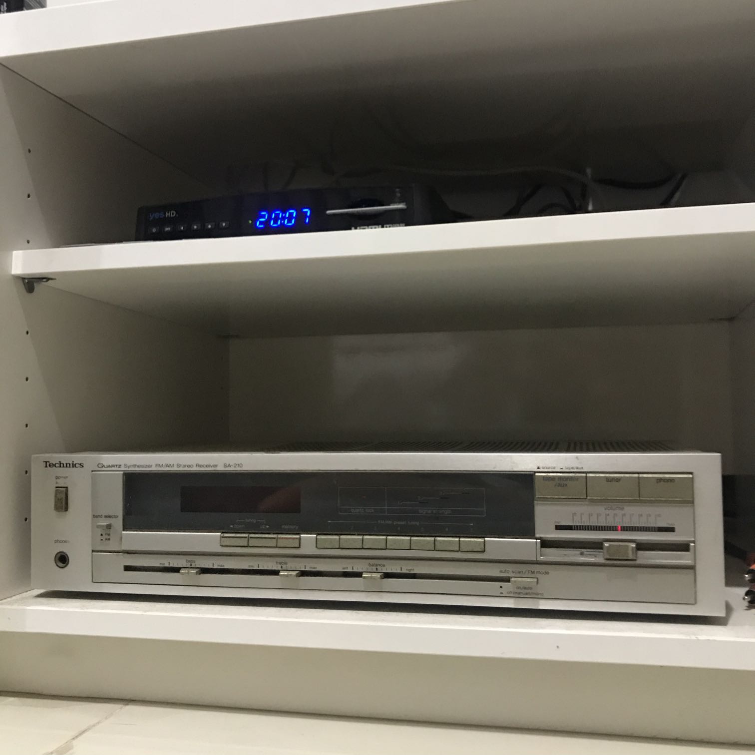 מגבר טכניקס דגם אס היי 210 תוצרת יפן מגבר וינטז 25 וואט אמיתיים לערוץ 