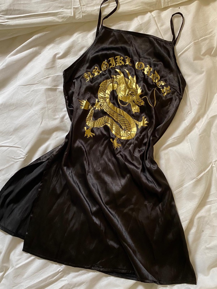 שמלה הכי מחמיאה לא נלבשה פעם אחת מידה s-xs