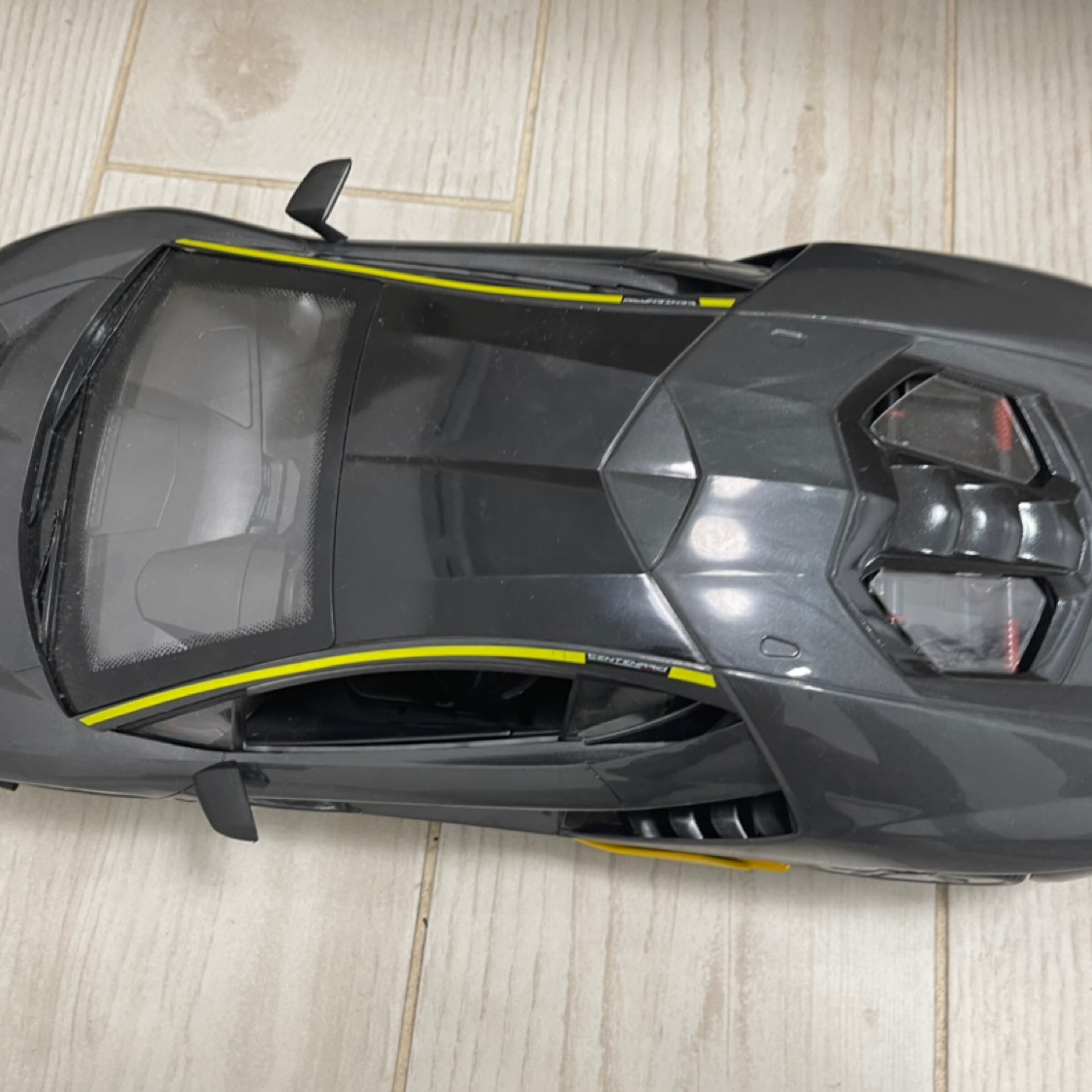 מכונית מרוץ צעצועה