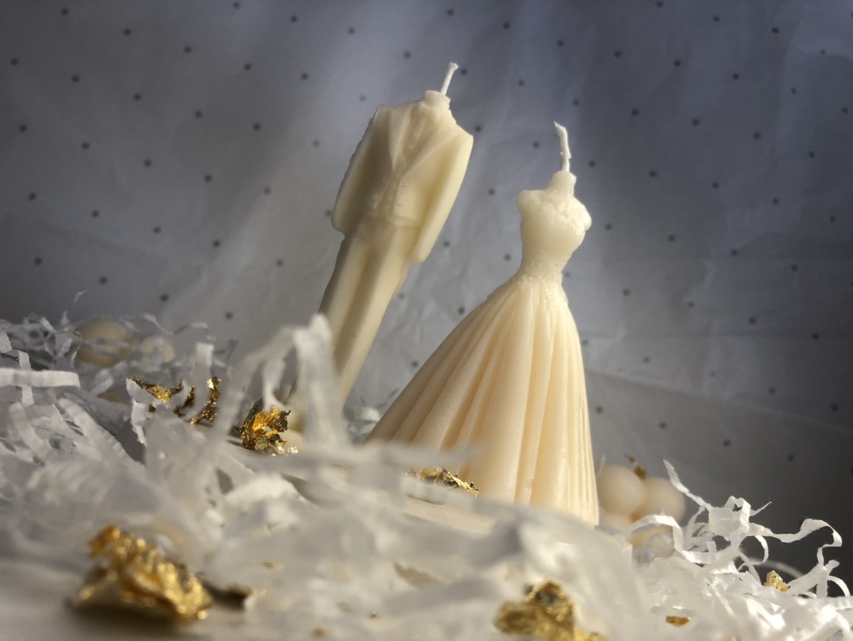 נרות ותחתיות בעבודת יד 😻 ניתן להזמין בעיצובים אישיים . ניתן להשאיר הודעה לפרטים נוספים 