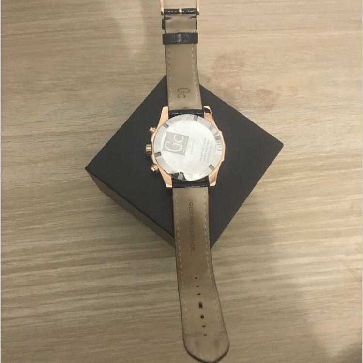 שעון חדש!!! מקורי!!! לא שומש כלל!!