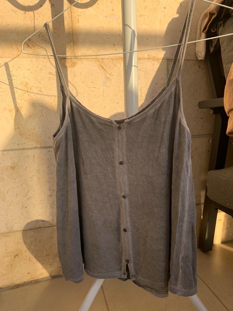 גופיה אפורה נעימה בטירוף🐨