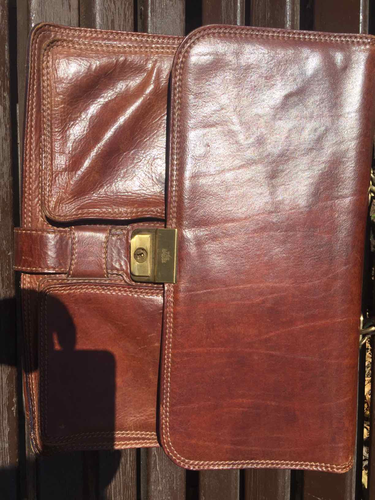 למכירה תיק דה בריגד