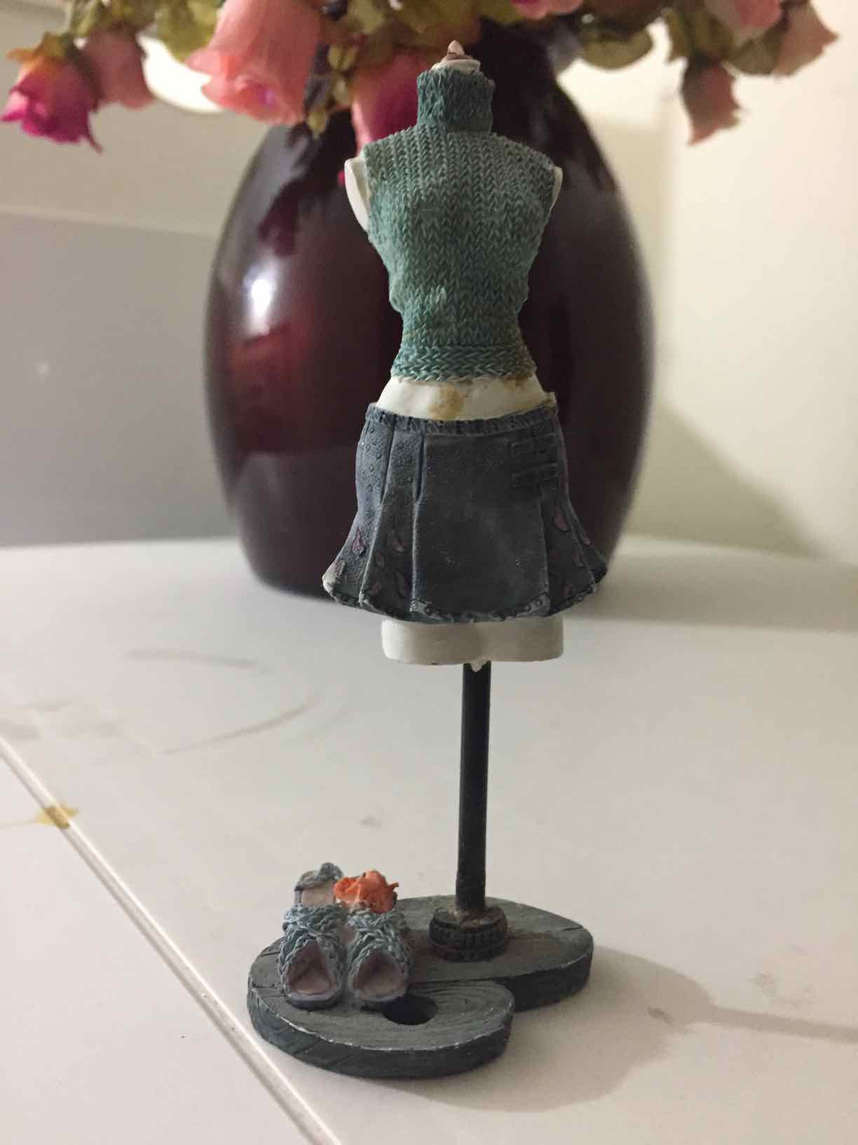 פסל ליופי (עומד)