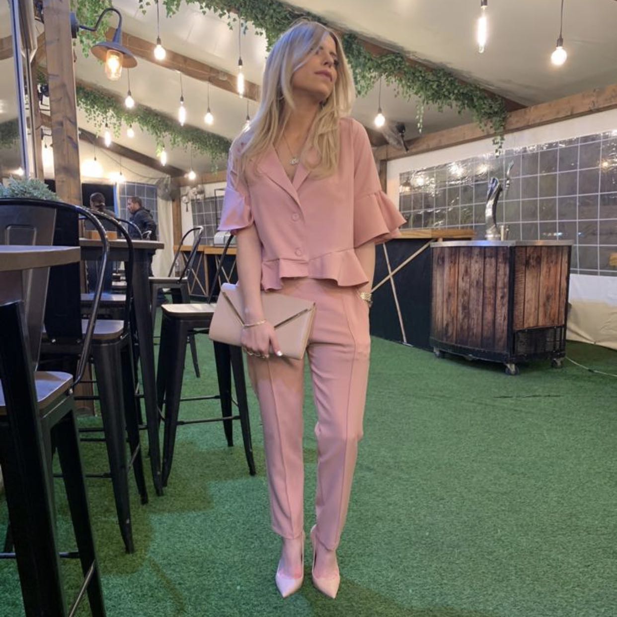 חליפה מהממת