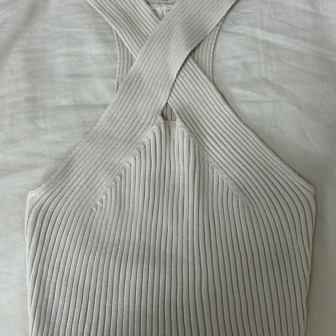 גופיה בז׳ מידה S 