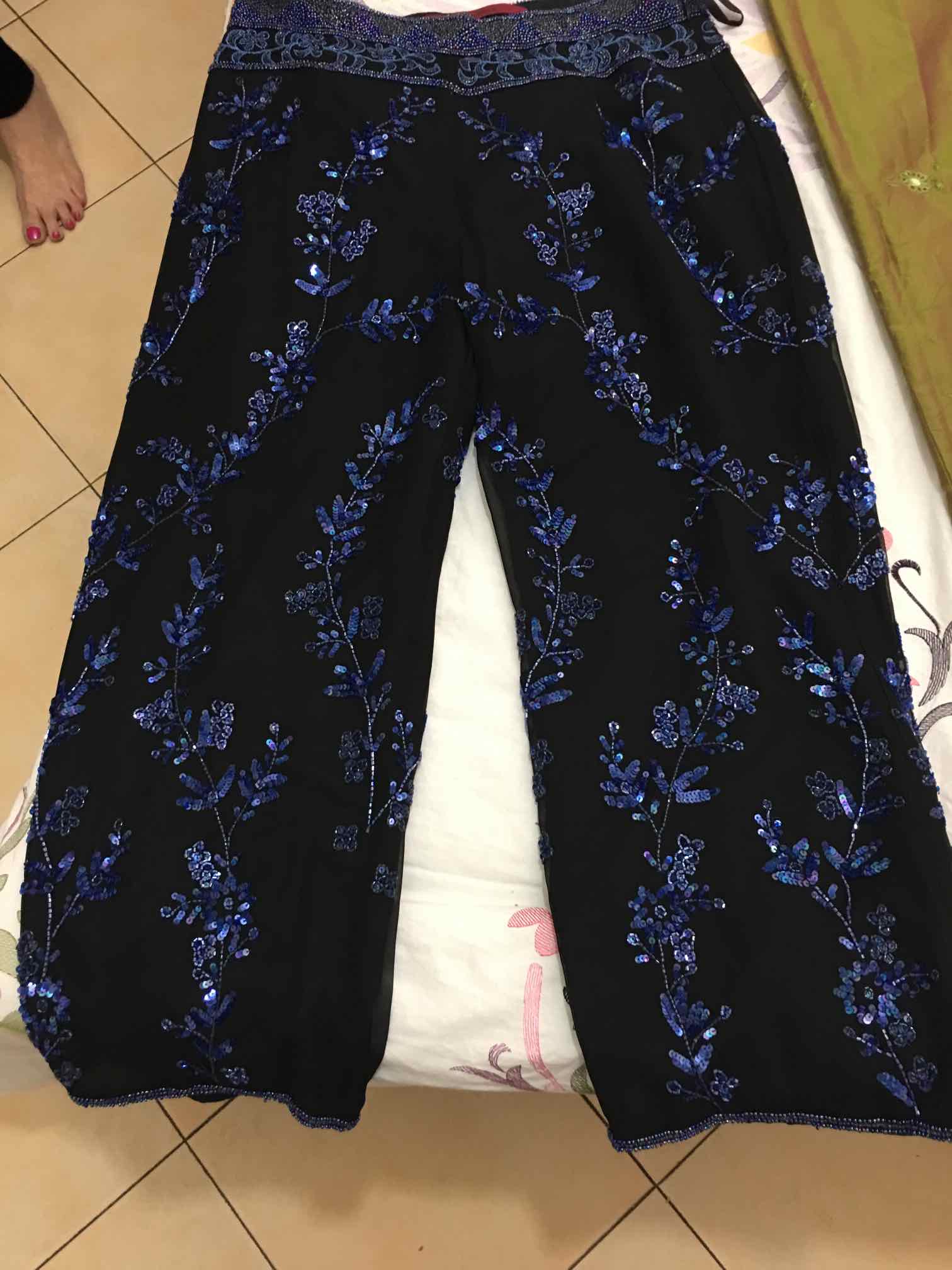 מִכְנָסַיִים  משי פייאטים יבוא מידה 6