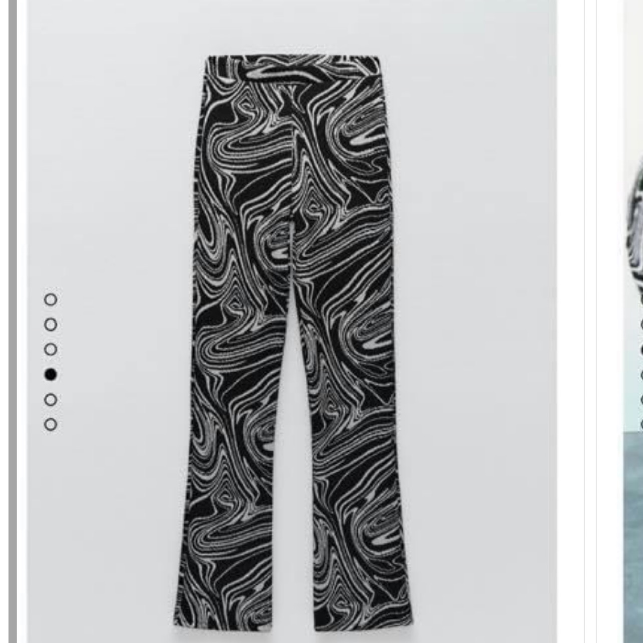 מכנס שחור לבן ז׳אקרד מזארה