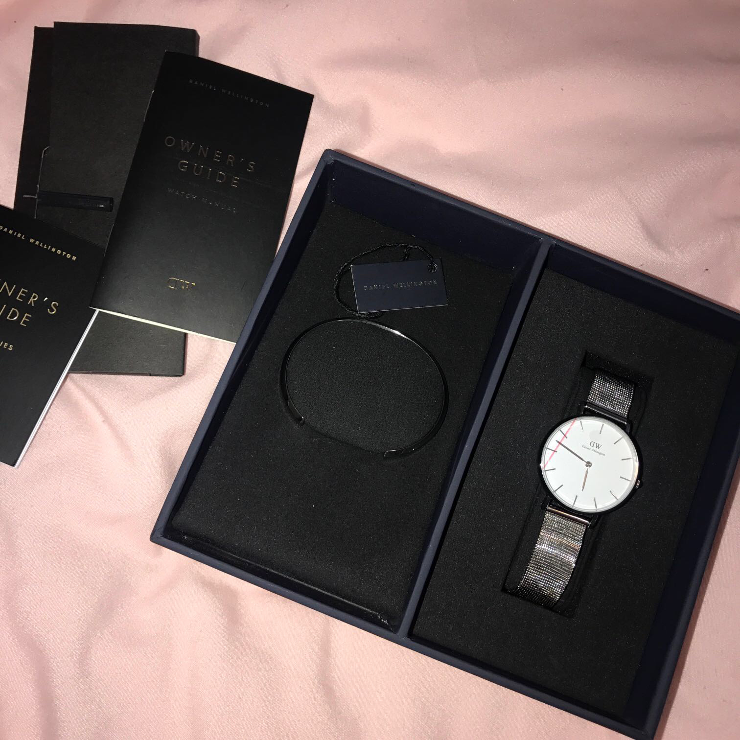 סט שעון וצמיד מושלם!