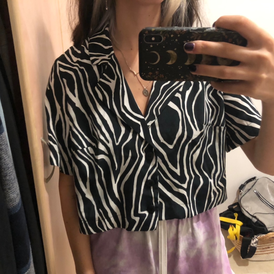 חולצת זברה מכופתרת