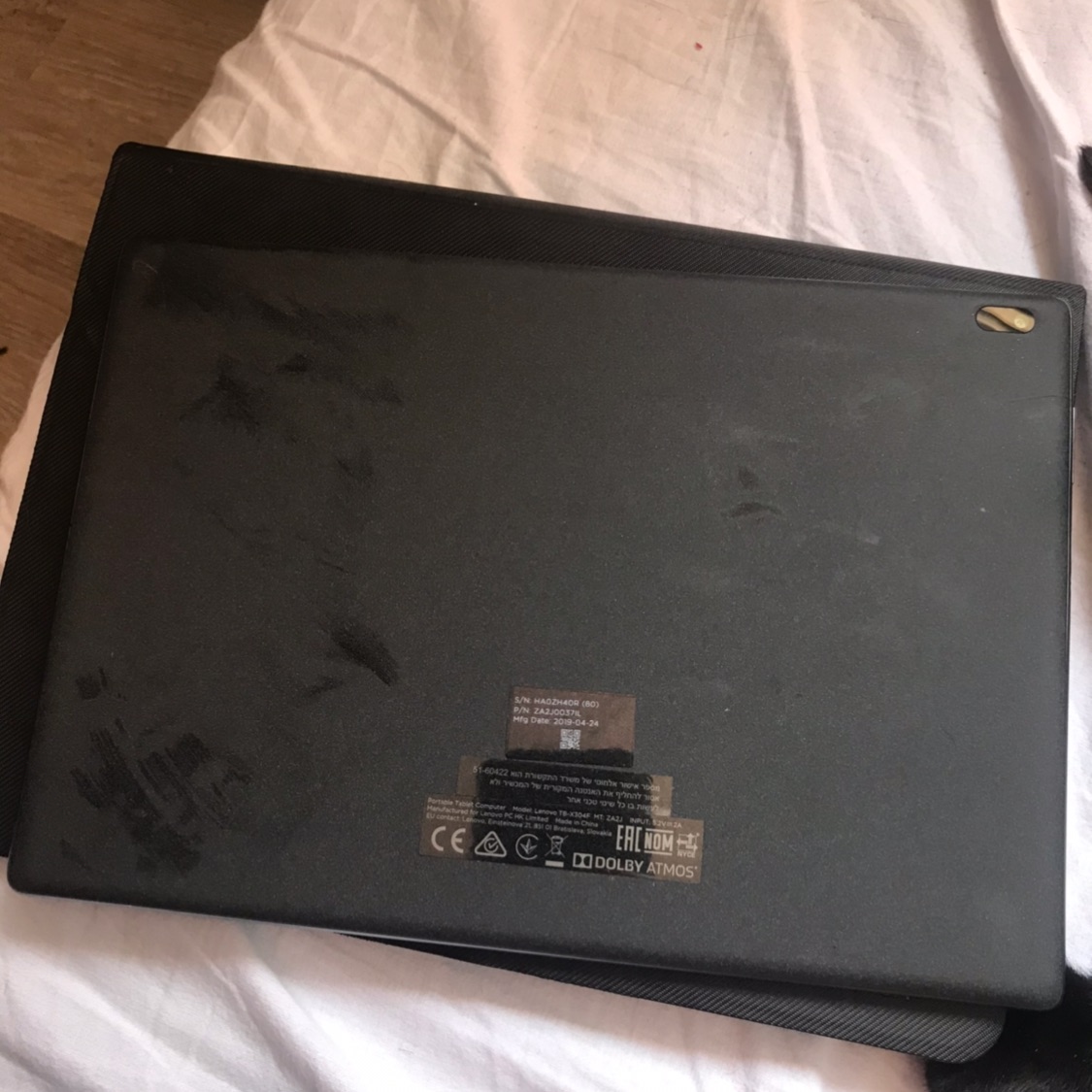 טאבלט Lenovo TAB 4 TB-