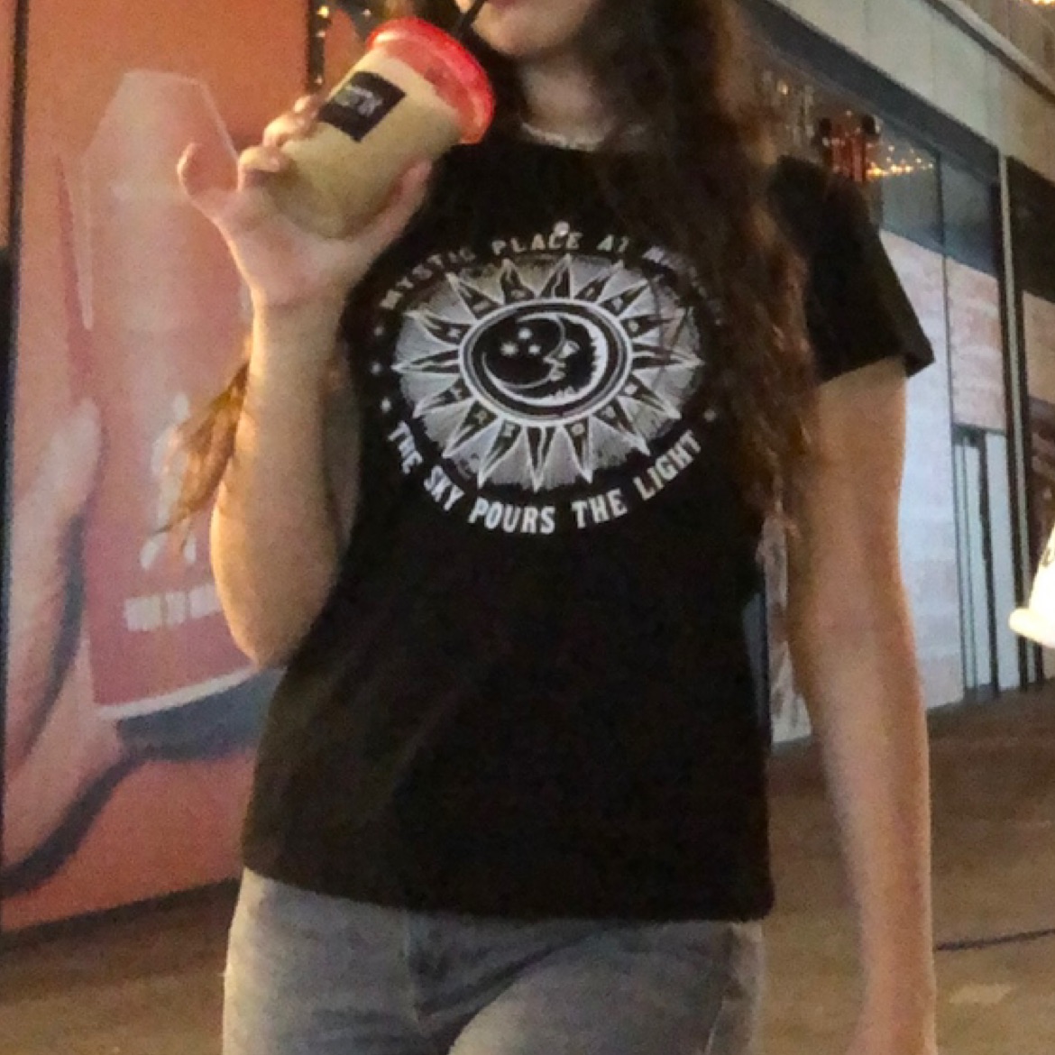 חולצה מיוחדת 
